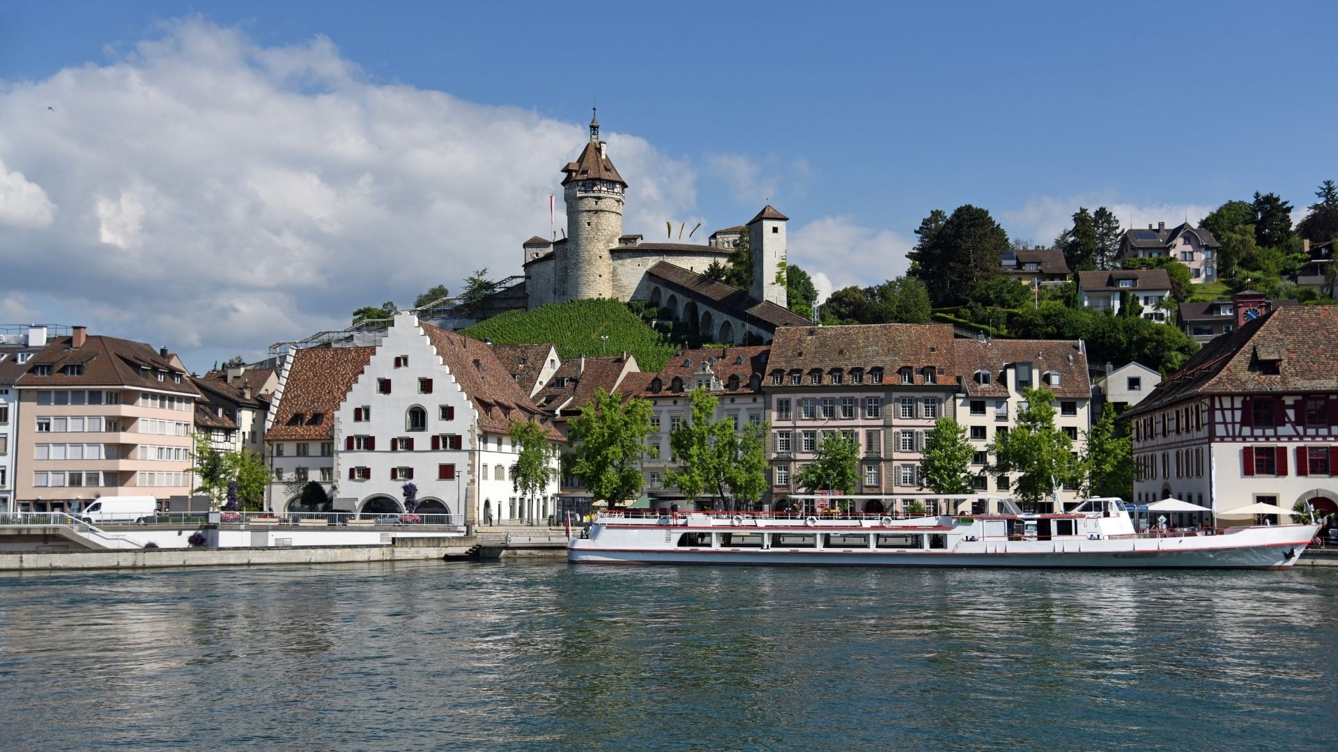 Salida de San Galo hacia el aeropuerto/la frontera suiza pasando por Schaffhausen