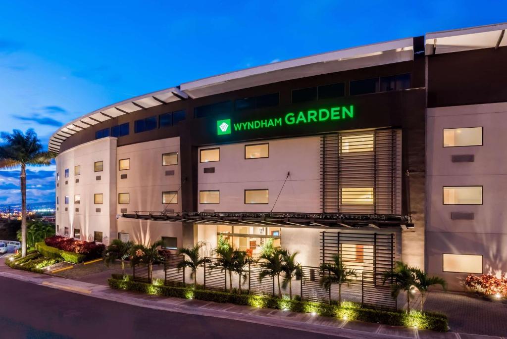 Wyndham Garden Escazú